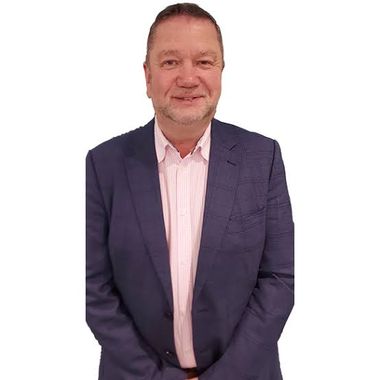 Ian Worth