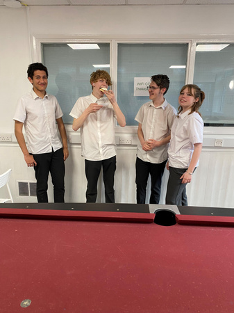 39C4-sussex4youth-1710859900.jpg
