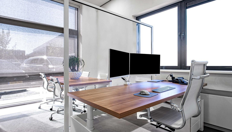 individualdeskscreensforofficefurniture_may2020_1536