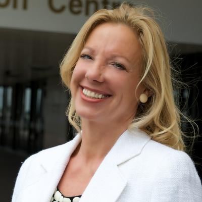 Suzanne Potts.jpg