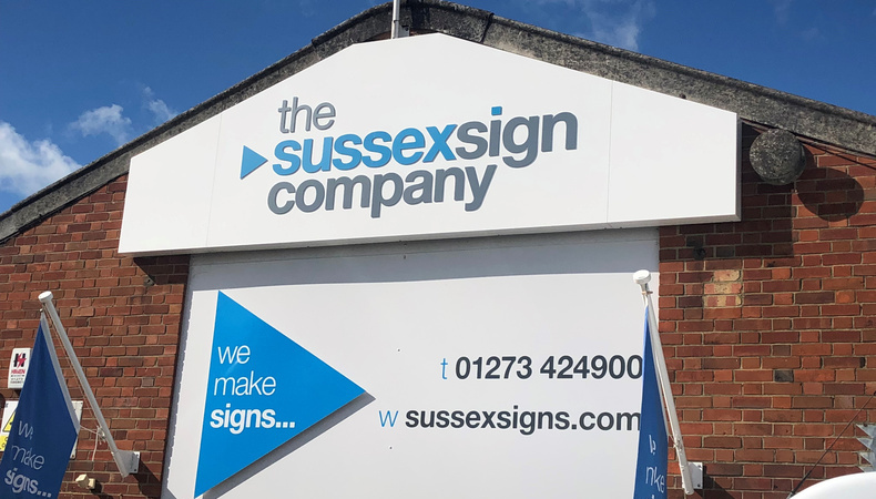 8BC8-the-sussex-sign-company-1654011668.jpg