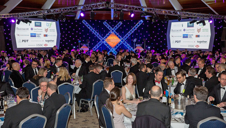 sedm_2017_dinner325971610552795_1280