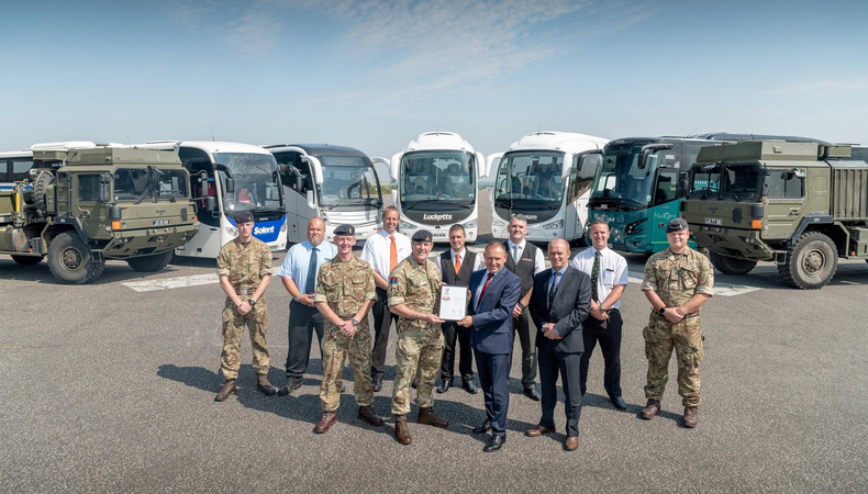 armed_forces2_2953